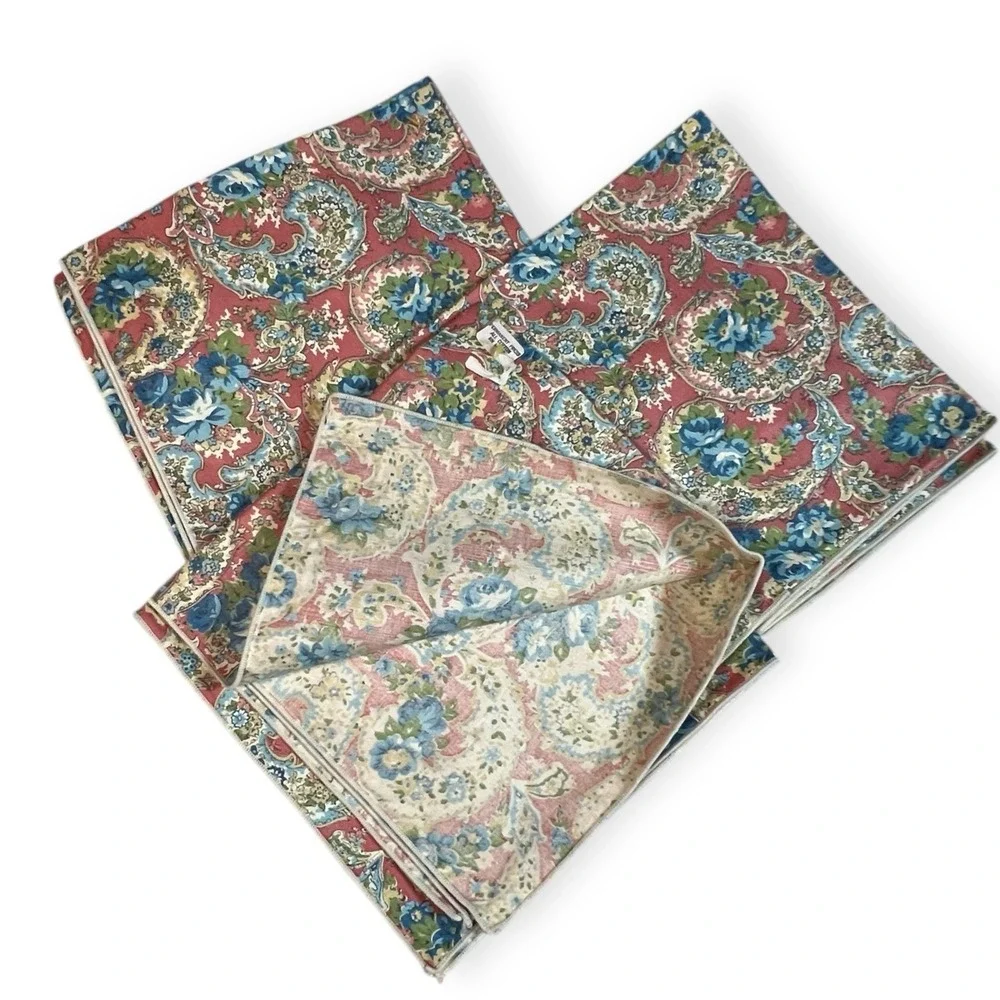 Vtg Cloth Napkins Floral Paisley Retro Cotton Perm Press Print 17